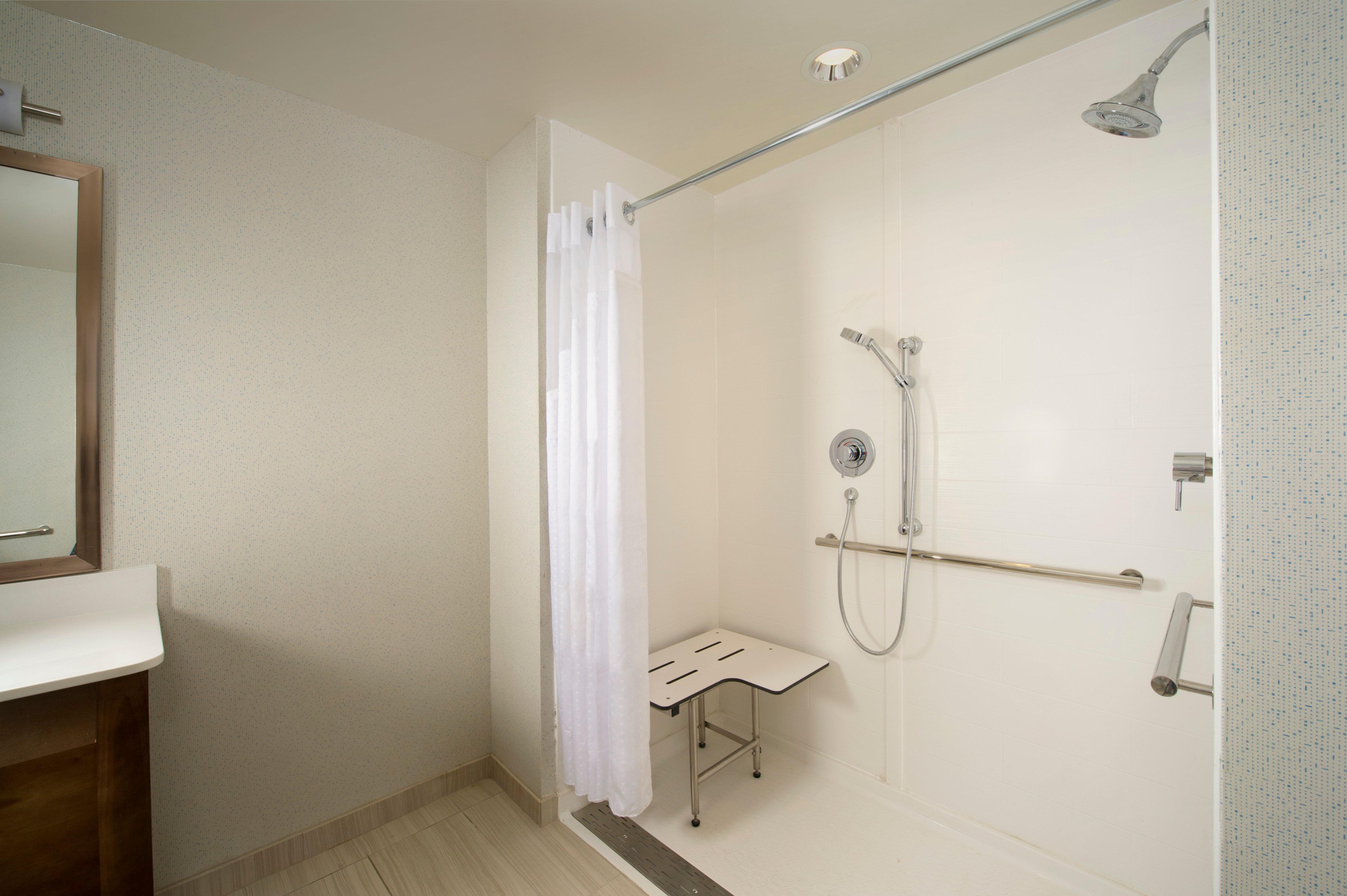 Holiday Inn Express & Suites Bay City By Ihg מראה חיצוני תמונה