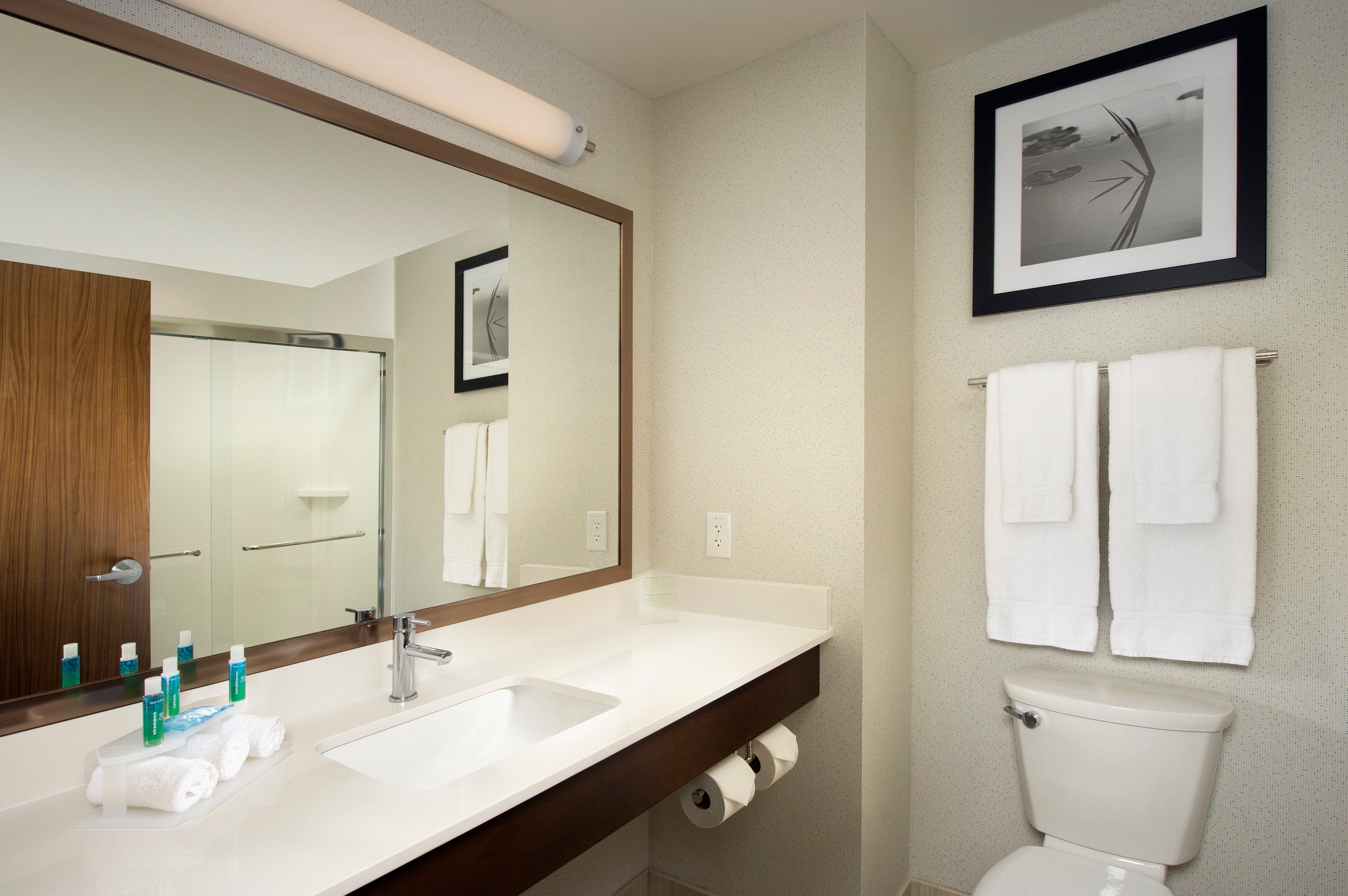 Holiday Inn Express & Suites Bay City By Ihg מראה חיצוני תמונה